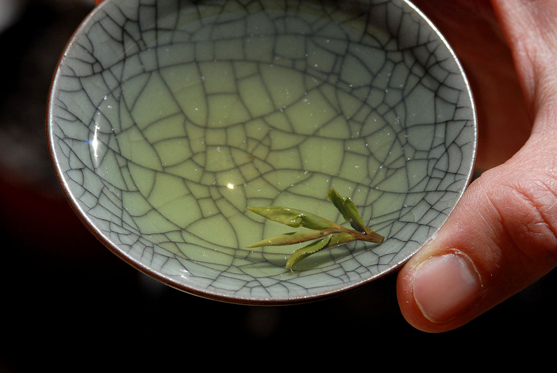 Long Jing Xinchang Da Fo kínai zöld tea