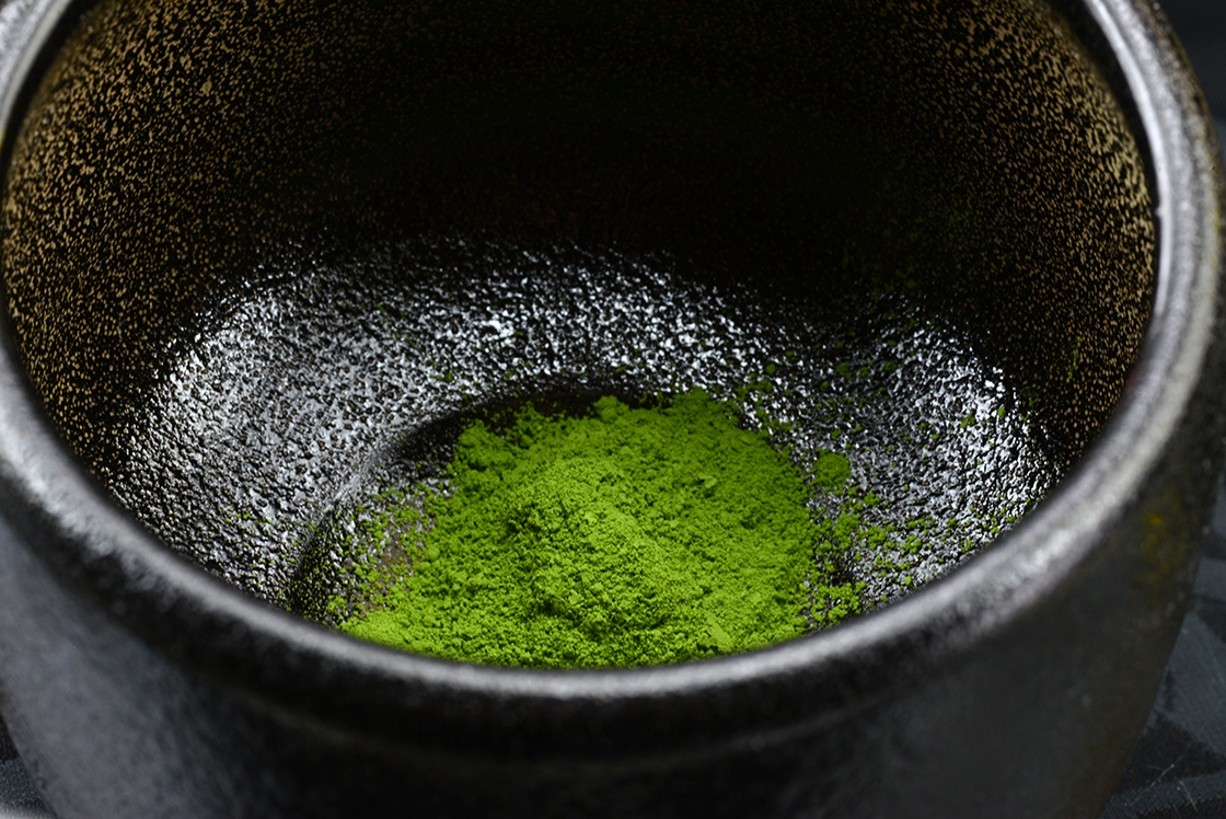 Hoshino matcha ikenoshiro, japán porrá őrölt zöld tea