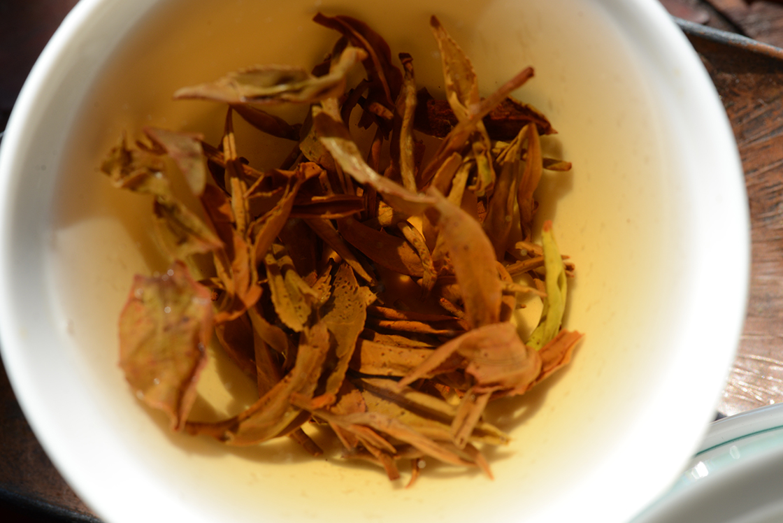 nepal fehér oolong tea