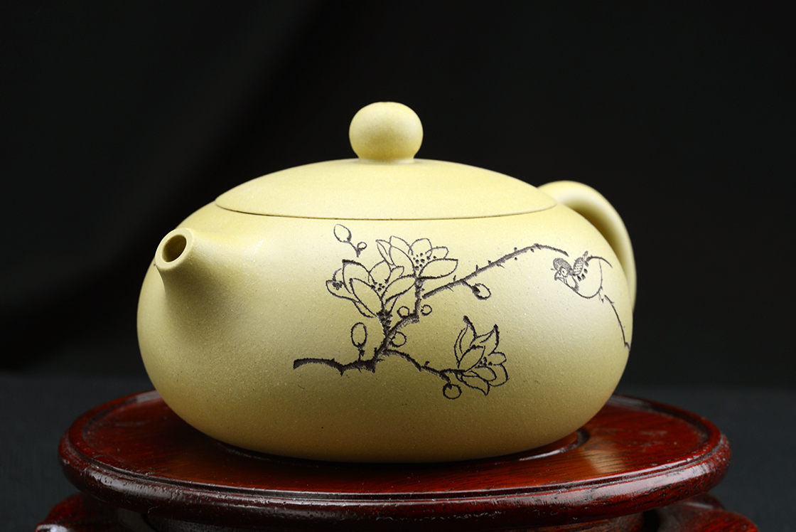 oblate xishi duanni yixing teapot