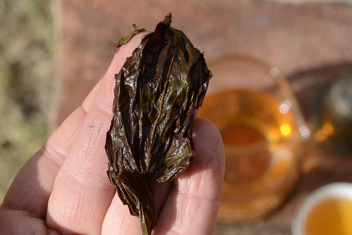 Wuyi Fo Shou Buddha keze wuyi szikla oolong tea