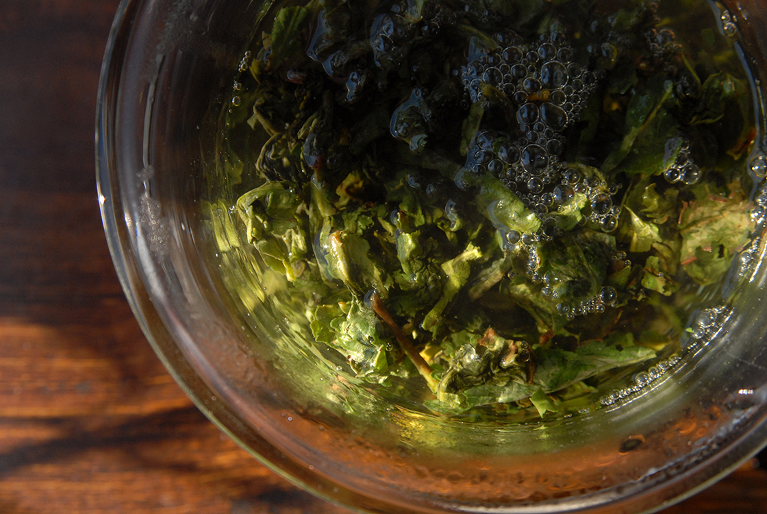 Enyhén fermentált tie guan yin oolong tea