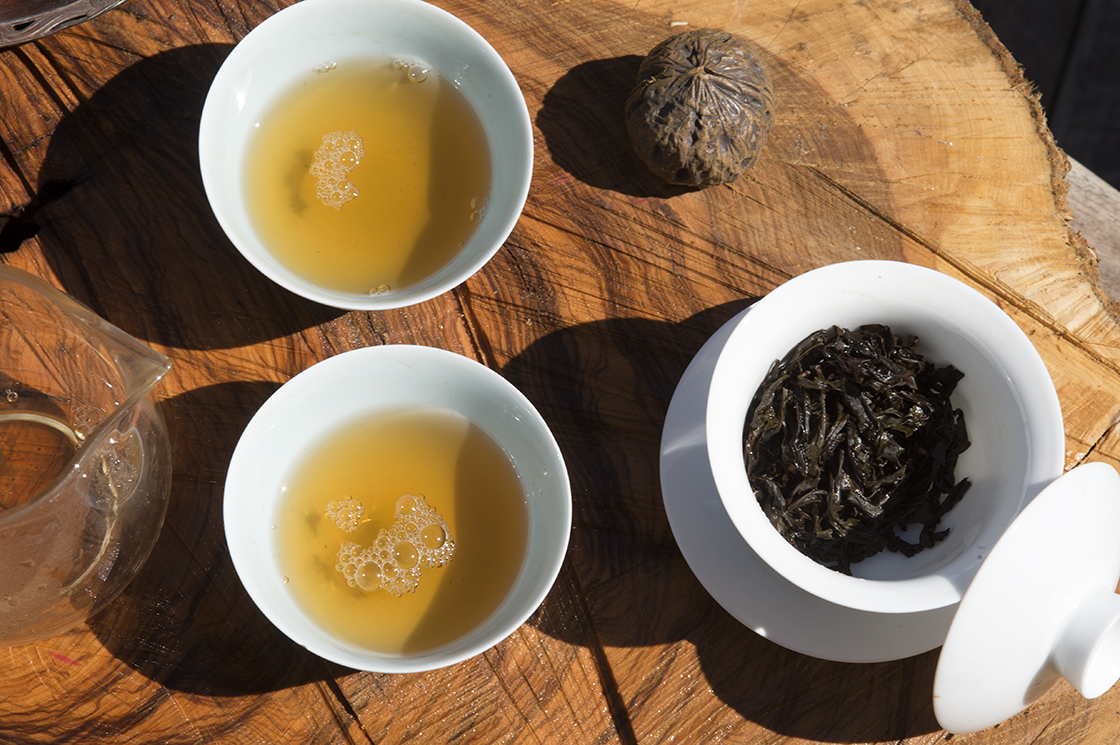 Sárga Tie Guan Yin wuyi szikla oolong tea