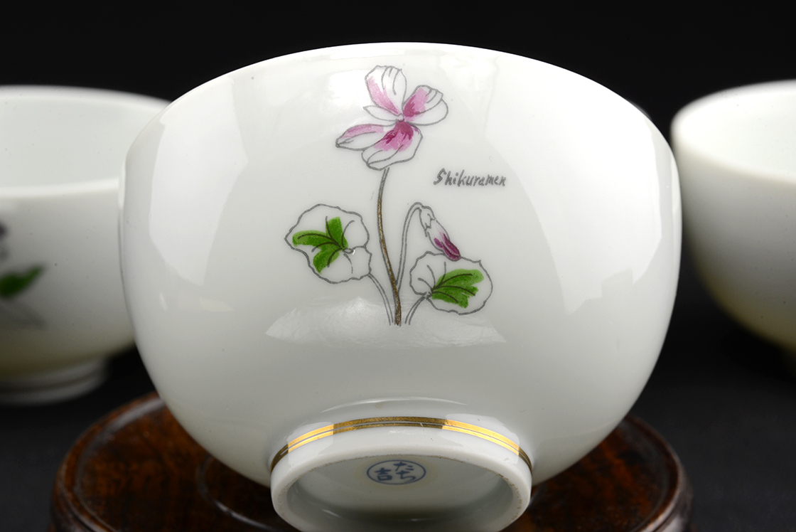 Kézzel festett kyo porcelán teáscsésze készlet