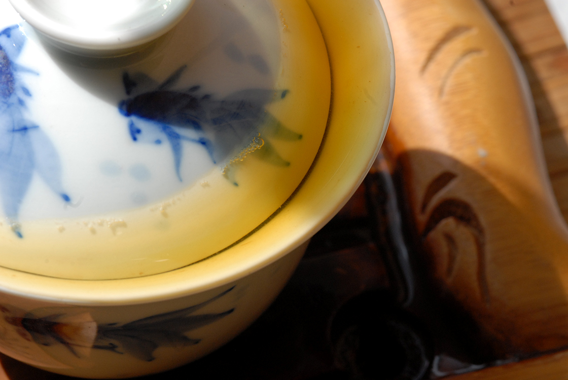 prémium kínai fekete tea mojiang 
