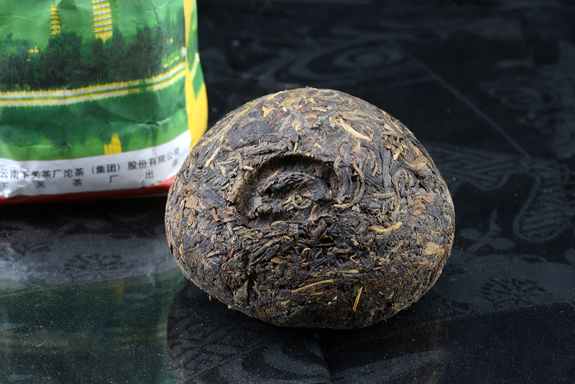 xiaguan teji sheng puerh tea