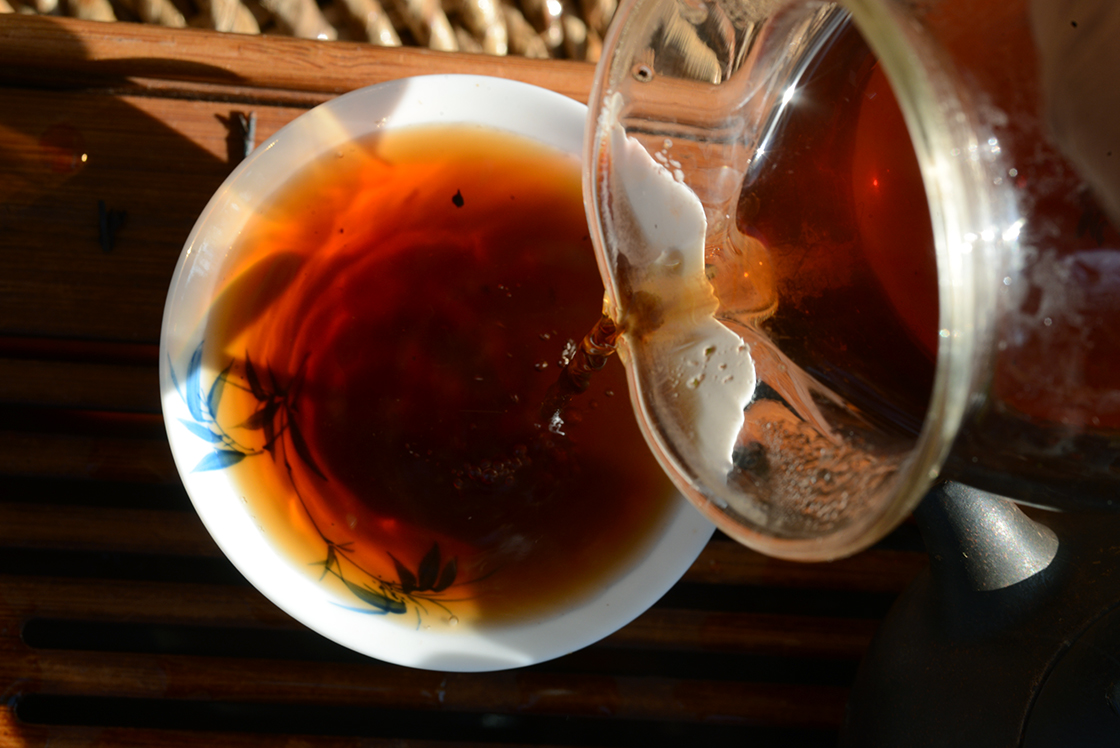 2016 Menghai Lótusz shu puer tea