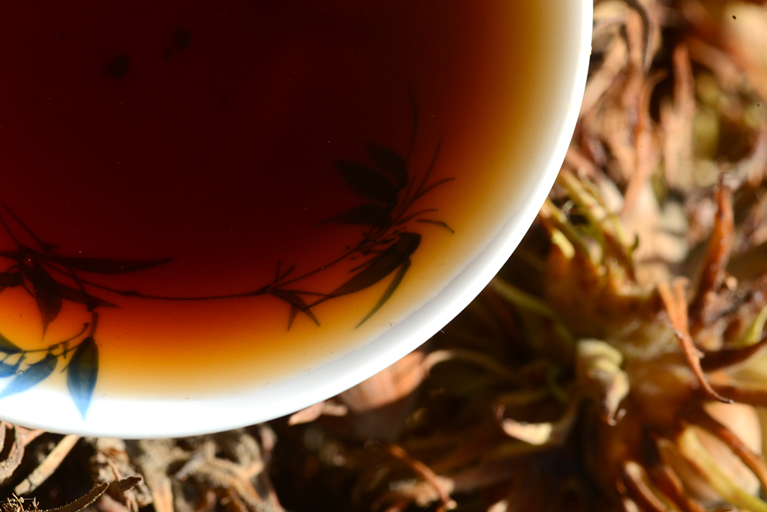 2016 Menghai Lótusz shu puer tea