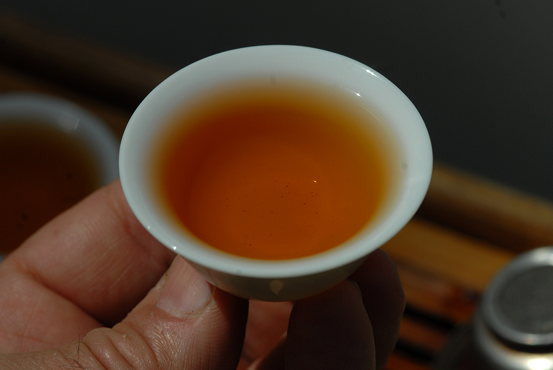 vörös tie guan yin oolong tea