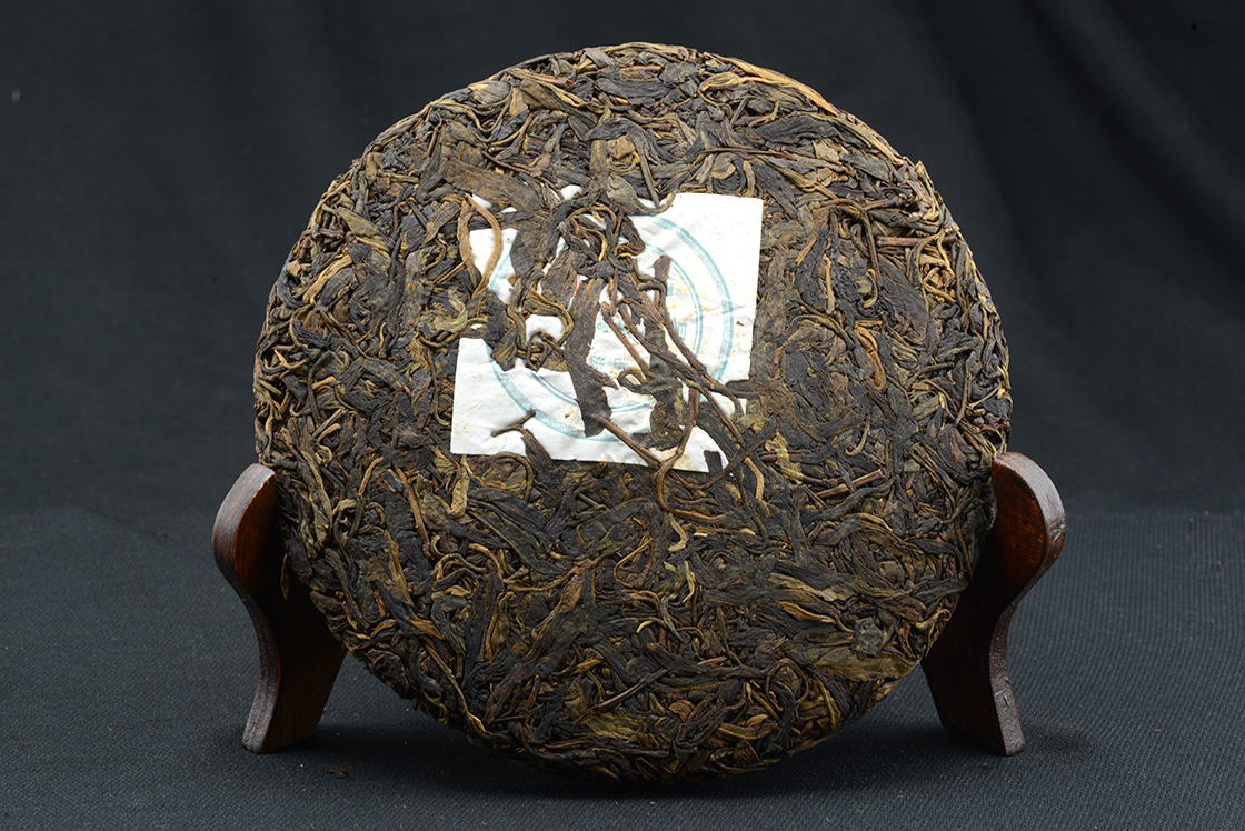 2002 Yiwu szelleme érlelt sheng élő puerh tea