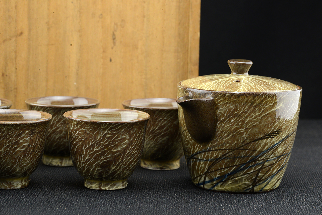 Utsutsugawa japanese tea set