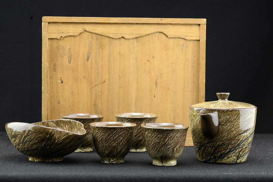 Utsutsugawa japanese tea set