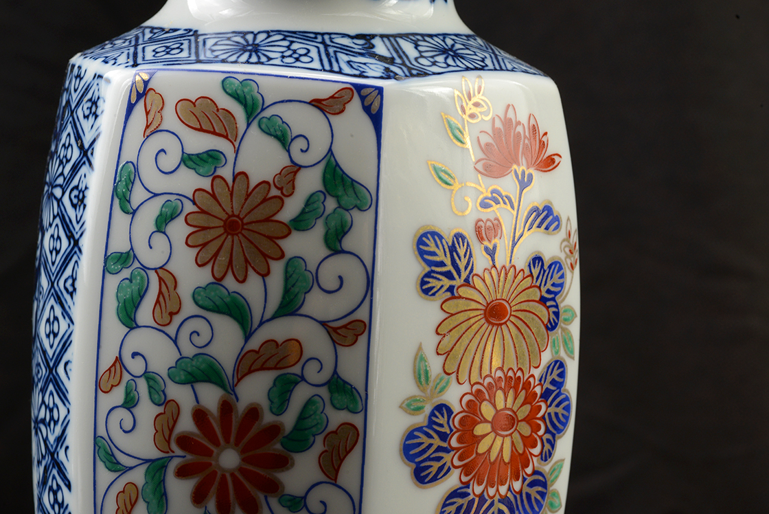Kiotói kézzel festett porcelán virágváza