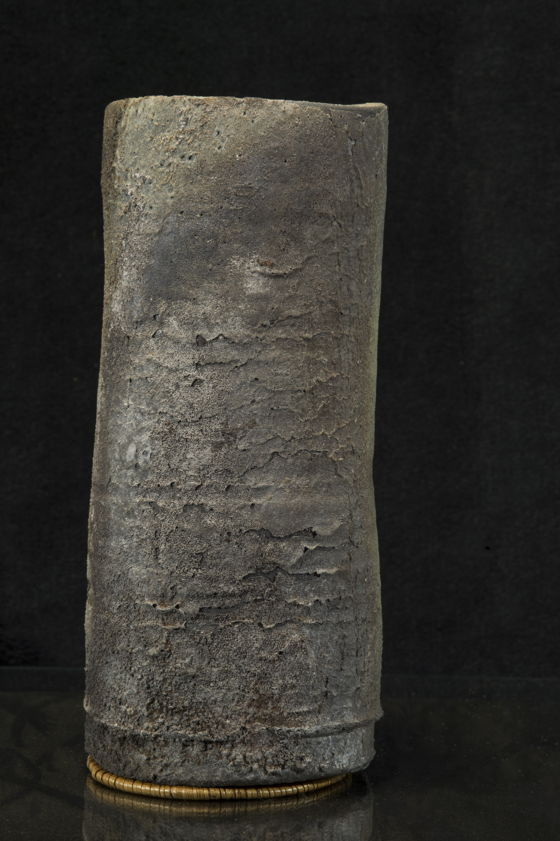 bizen japán virágváza Hiroyoshi Makita