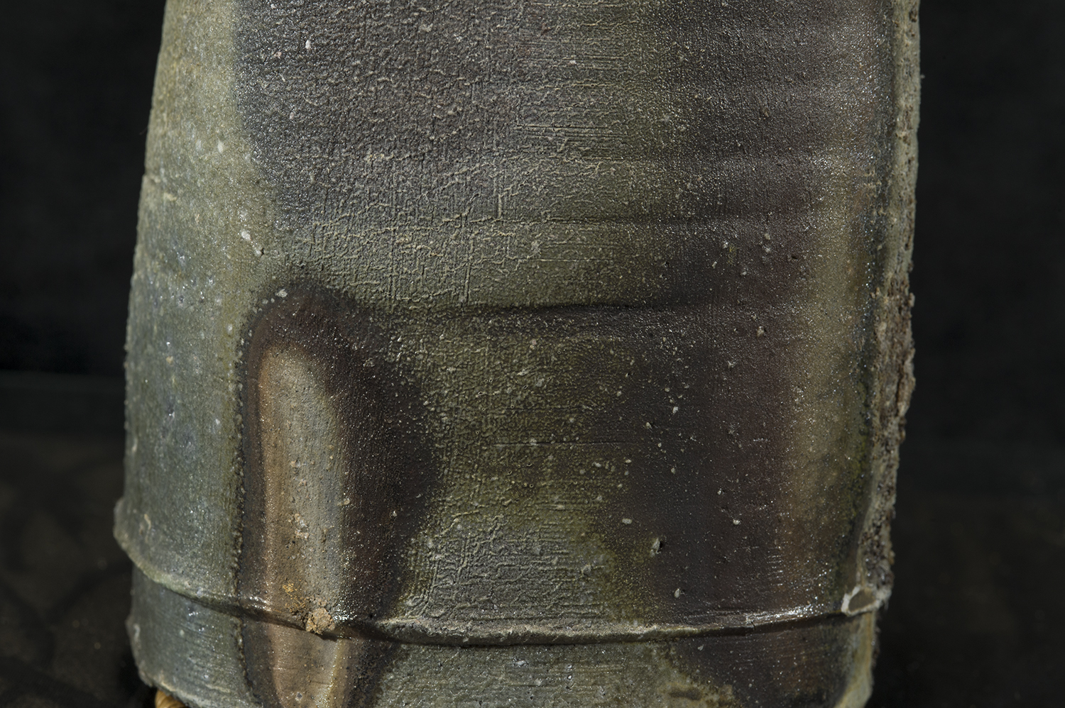 bizen japán virágváza Hiroyoshi Makita