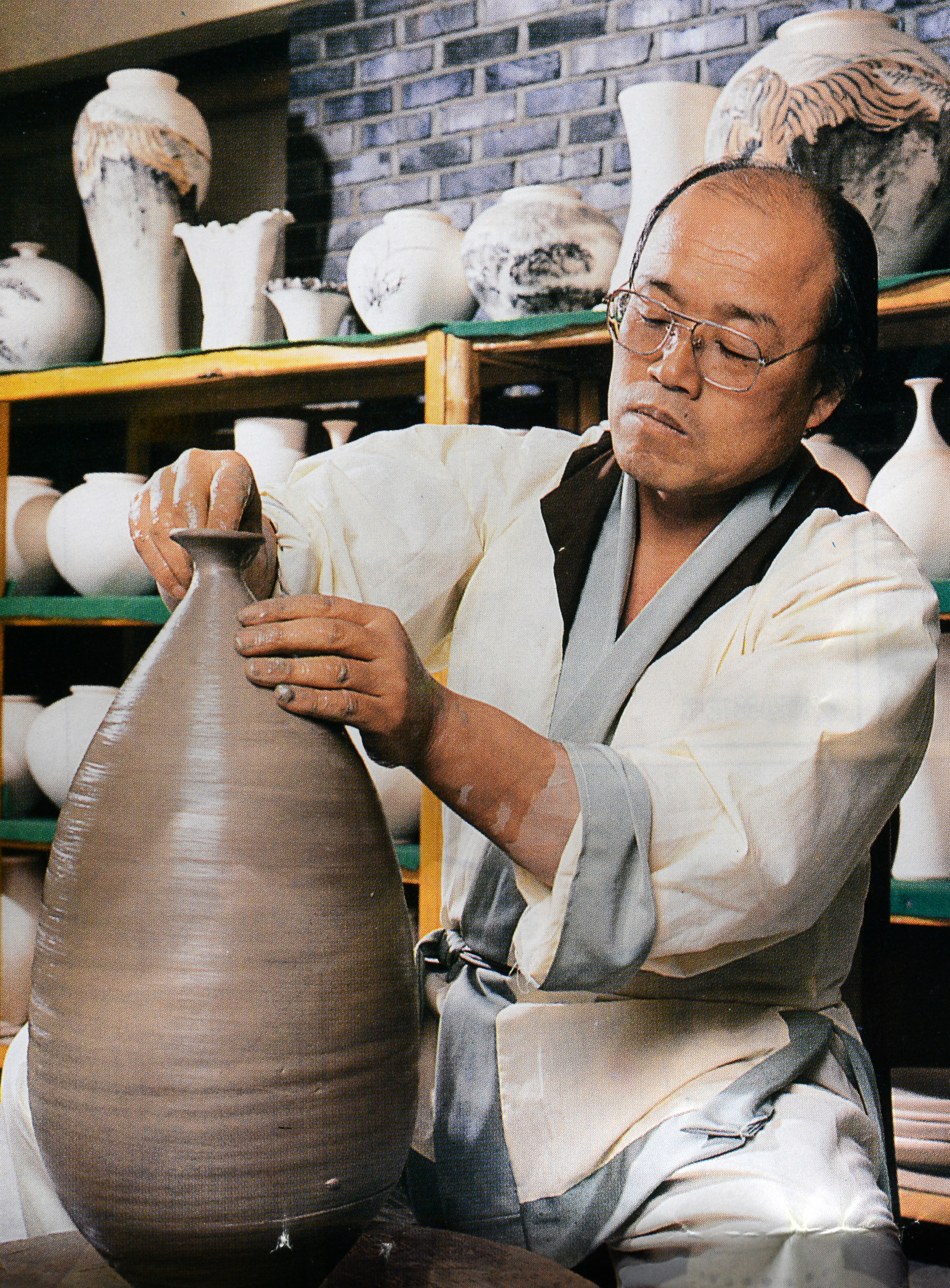Koreai celadon szertartás váza