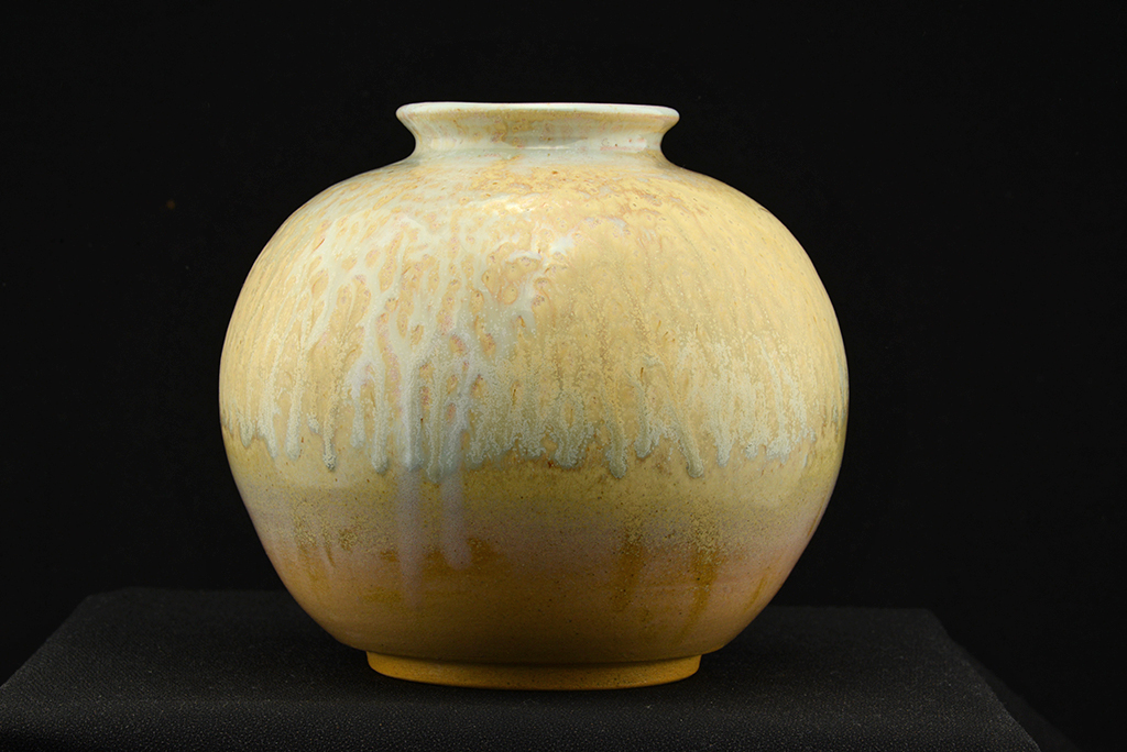 Yohen ash glaze vase