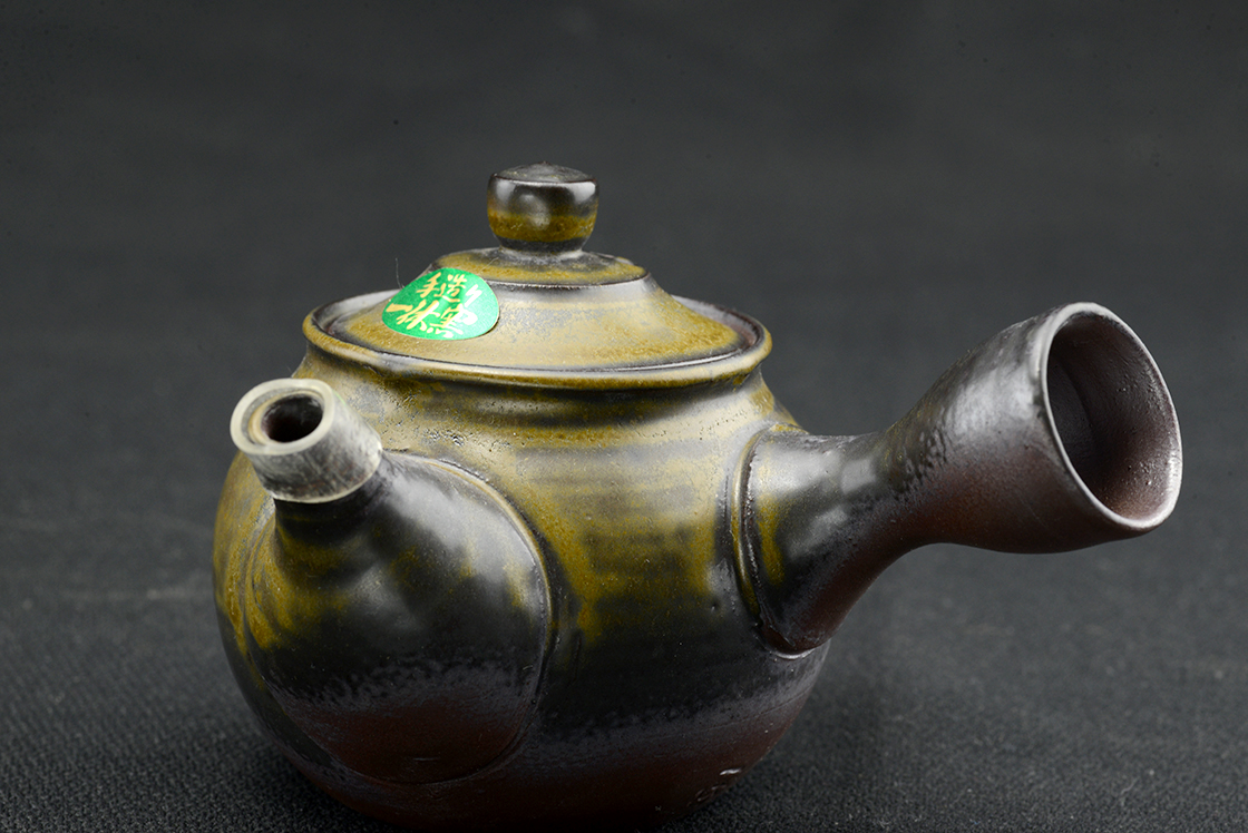 yugake gyokuro japanese tea pot