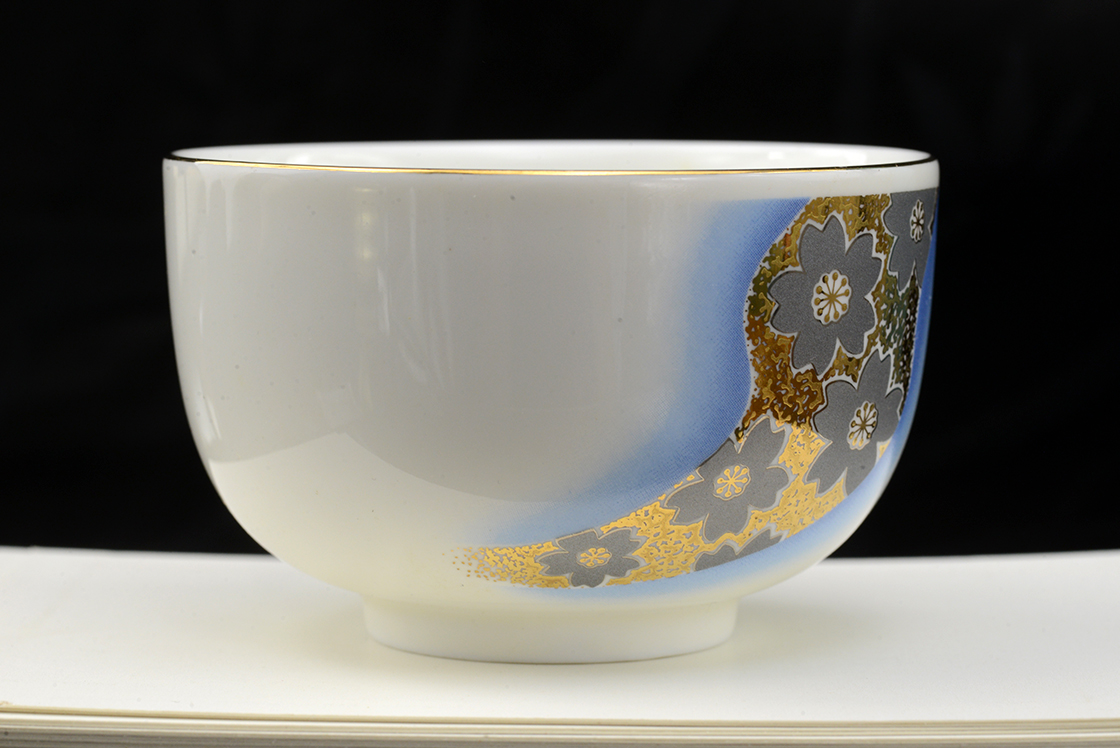 sakura japán porcelán kézzel festett teáscsésze készlet