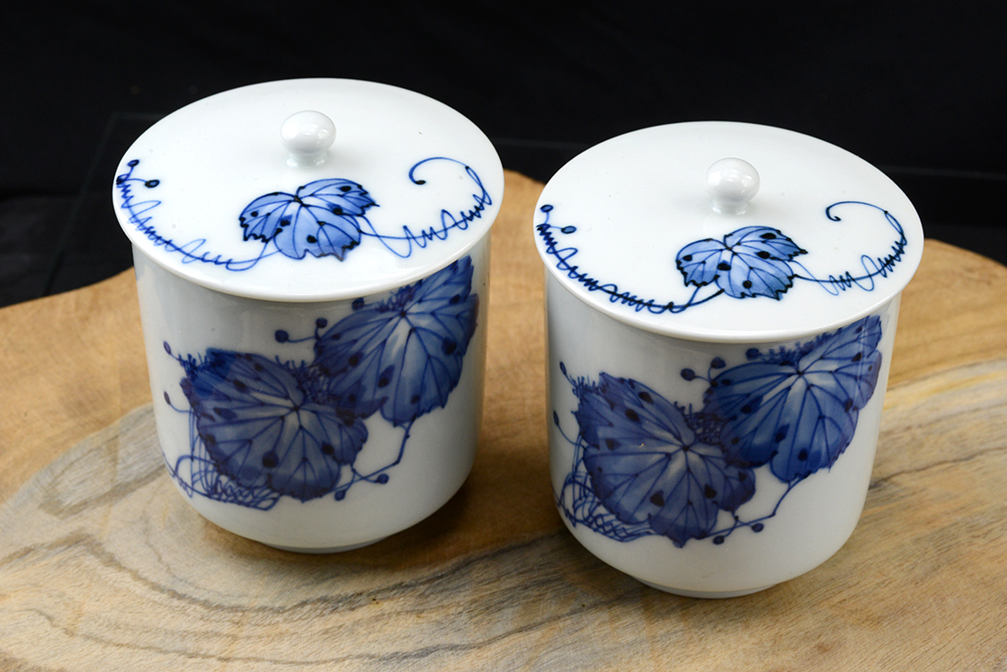 Imari arita kézzel festett japán teáscsésze pár