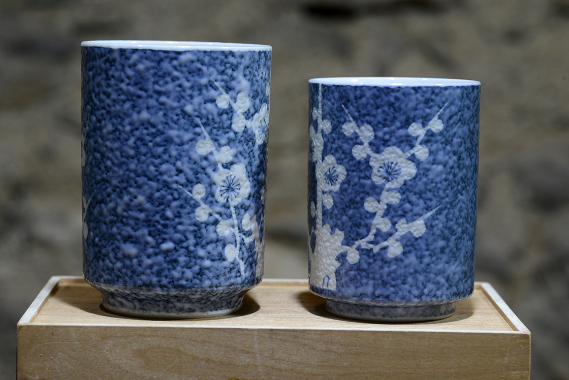 szilvavirág kyotói yunomi japán teáscsésze pár