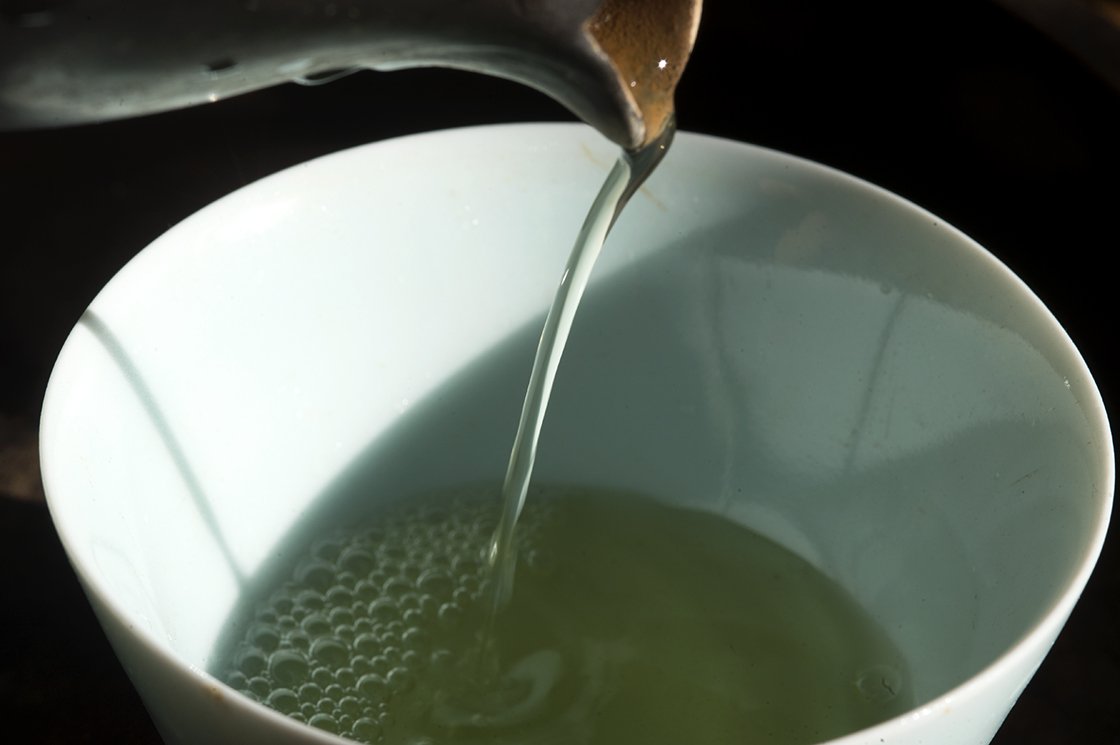 hoshino gyokuro fuyu no hana faszénen sütött gyokuro