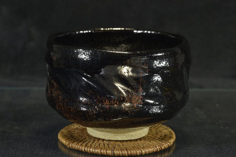 shoraku-daitokuji-kuro-raku-chawan-japan-matcha-teascsesze