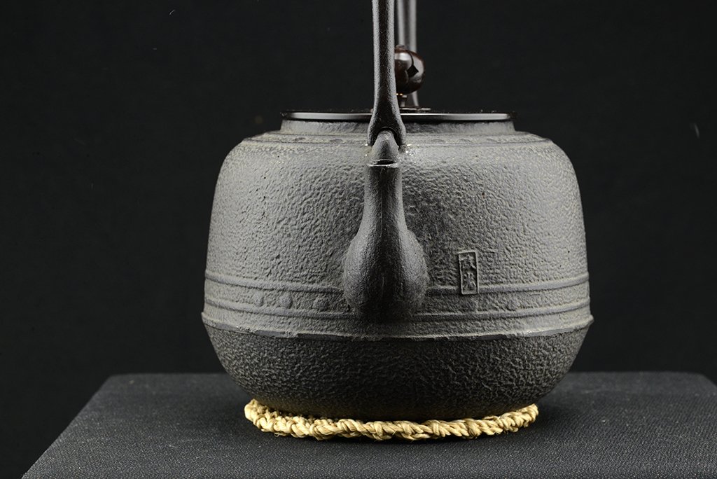 Jokei öntöttvas tetsubin