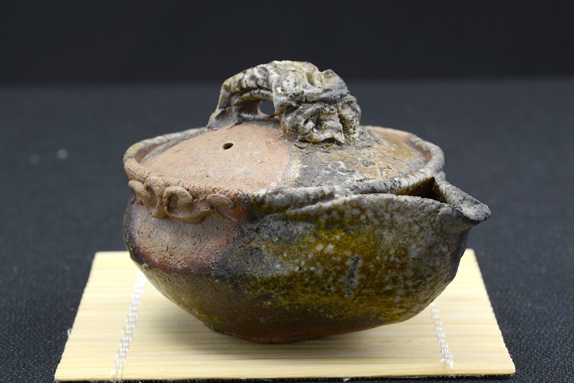 Sárkány bizen hoihin japán teáskanna