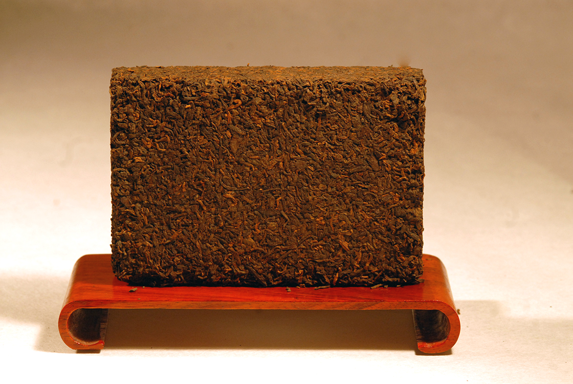 Thé Pu-erh Mûr Gong Ting 2004 - Cake Compressé 357g - Thé Précieux De Chine